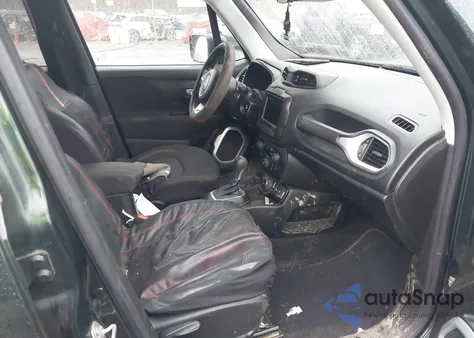 2021 Jeep Renegade Jeepster 4X4 из США, поврежденный, VIN ZACNJDAB7MPM30857